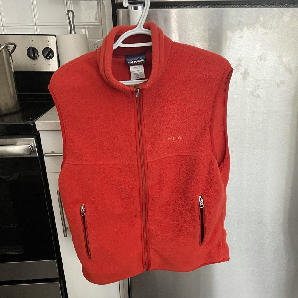 Patagonia Medium Men’s Synchilla Vest Orange